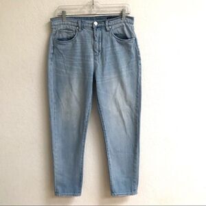 Blank NYC high-rise tapered leg light wash denim jeans 29